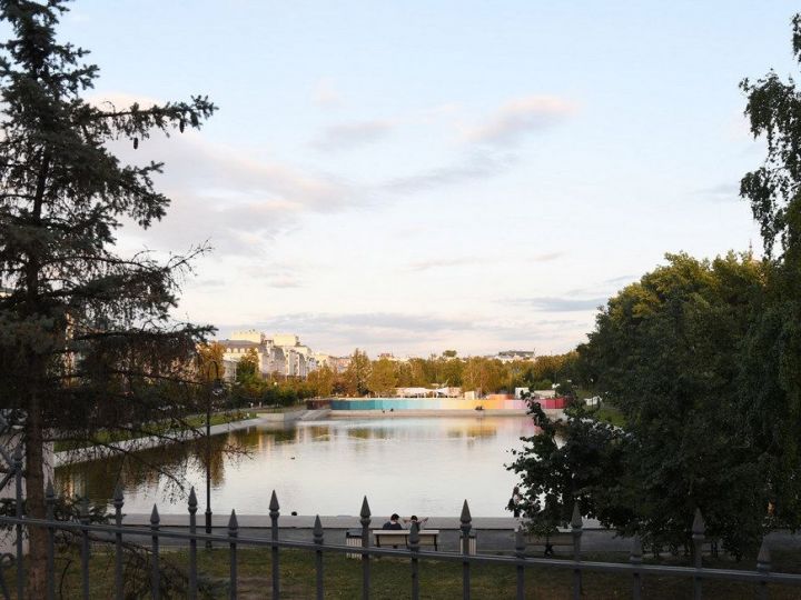 Водоем в парке «Черное озеро» наполнят водой к 1 мая
