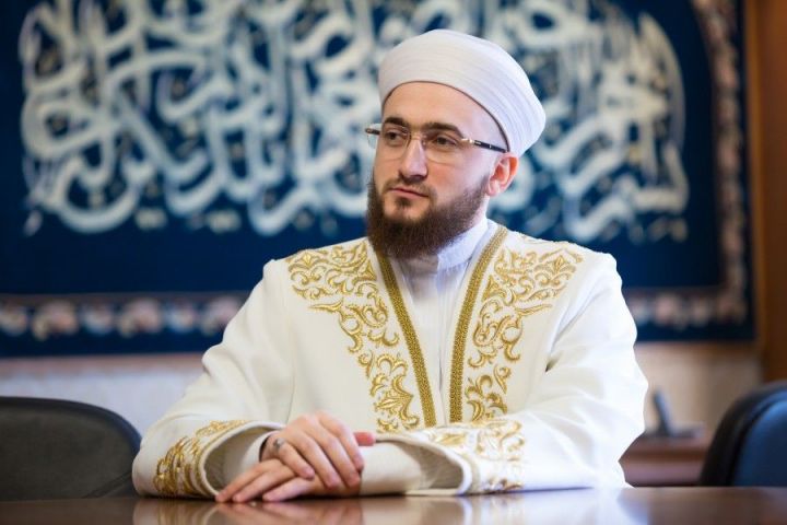 Муфтий Татарстана поздравил мусульман с Ураза-байрам
