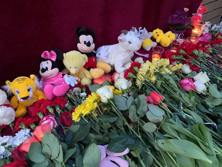 Бабушка одной из учениц казанской школы №175 о трагедии: «Я думала, что это просто прикол»