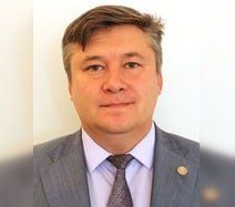 Минниханов продлил полномочия представителя РТ в Казахстане