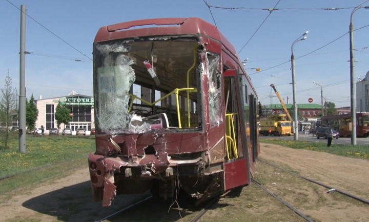 В Казани по факту столкновения двух трамваев возбуждено уголовное дело