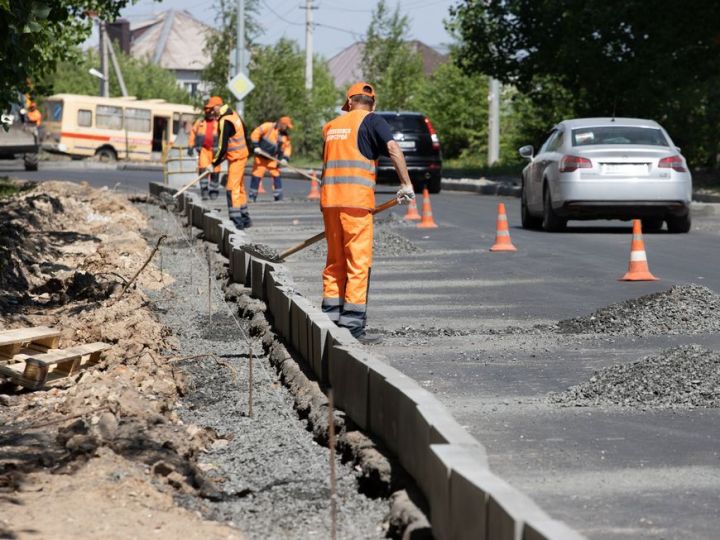 В Казани на 70% отремонтировали дорогу по улице Магистральная