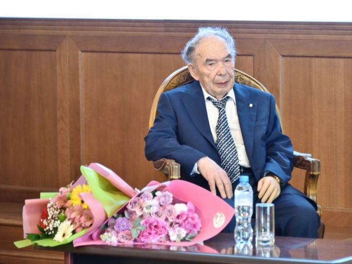 В Казани свой юбилей отпраздновал почетный гражданин города Индус Тагиров