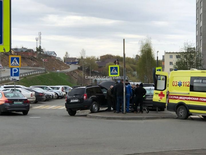 В Казани водитель каршеринга устроил аварию с участием четырех авто