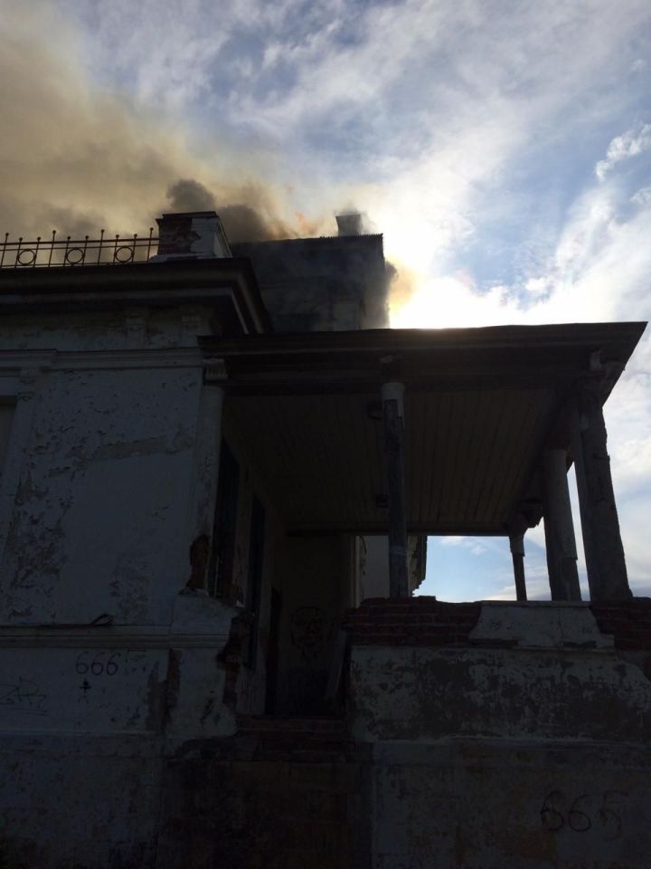 Прокуратура начала проверку после крупного пожара в Нижнекамском районе