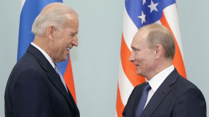 В Кремле рассказали, что стоит ждать от встречи Путина и Байдена