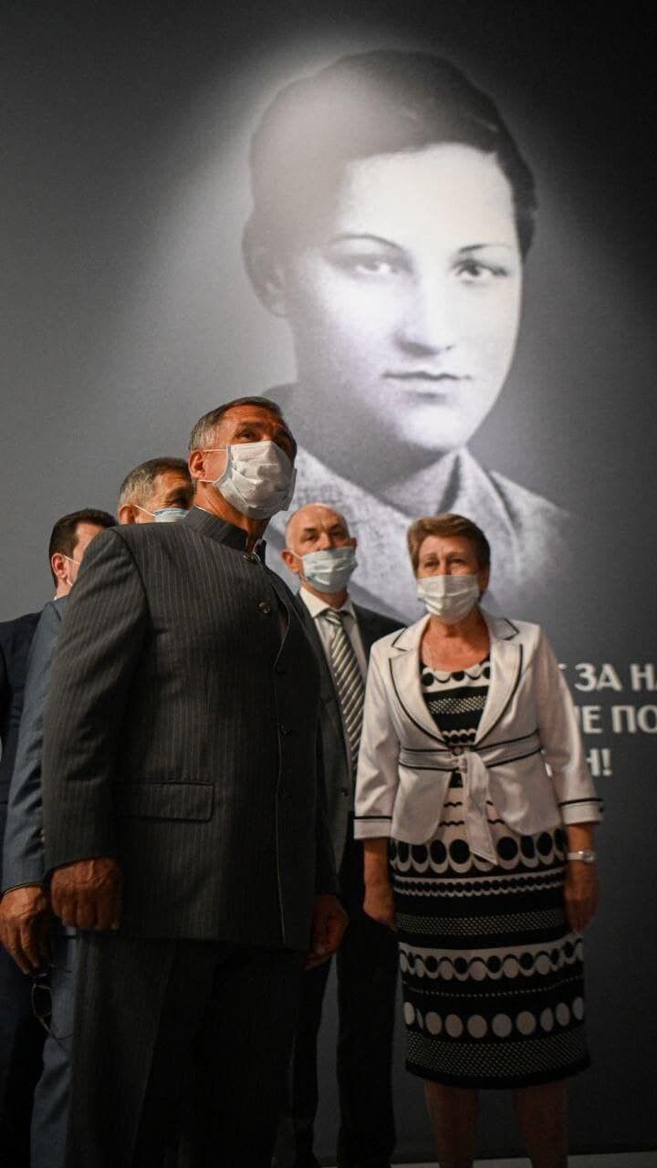 Рустам Минниханов посетил музей Зои Космодемьянской в Московской области