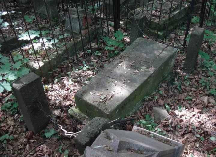 В Казани обнаружена могила военного врача Исаака Тарнопольского
