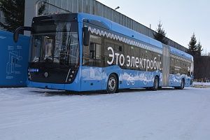 Мишустин проехался на новом электробусе «КАМАЗа»