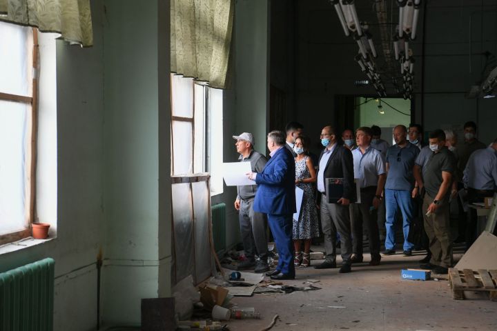 Минниханов посетил комплекс бывшей обувной фабрики «Спартак»