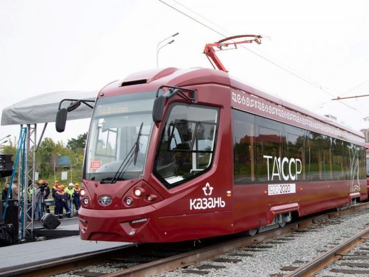 В Казани восстановили движение трамваев и троллейбусов