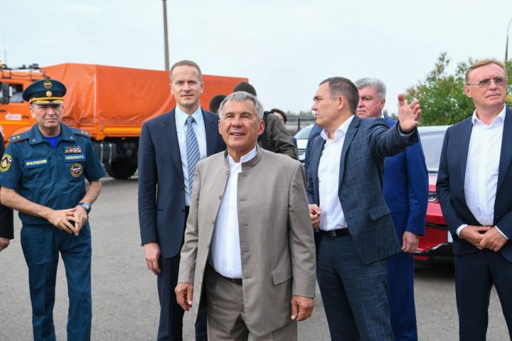 Рустам Минниханов посетил Набережные Челны с рабочей поездкой
