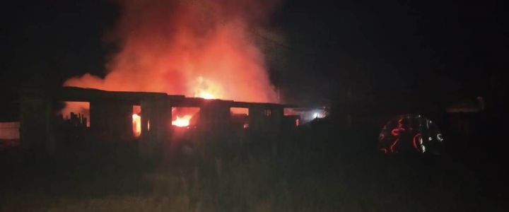 В Кукморском районе на пожаре погибли семь коров