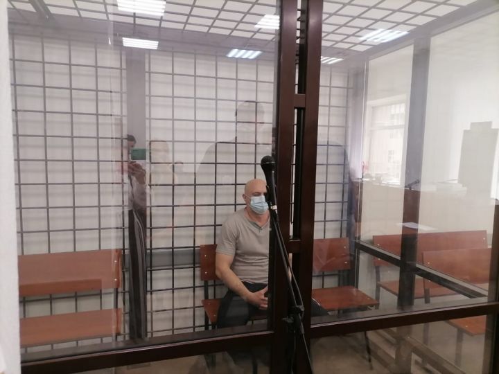 В Казани суд продлил арест экс-сотруднику МВД, обвиняемому в мошенничестве