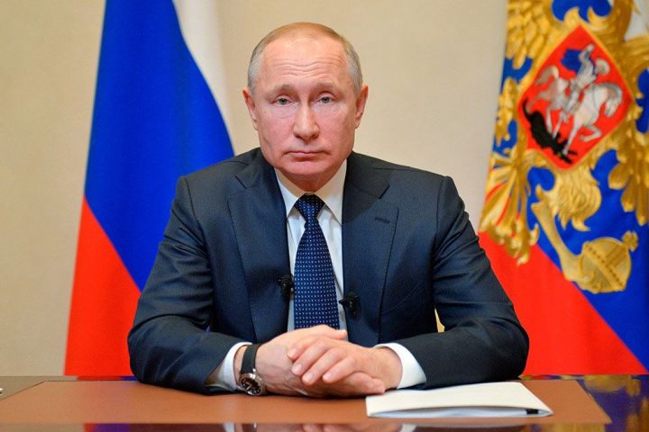 Владимир Путин наградил Орденом почета двух татарстанцев