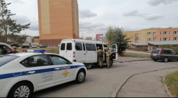 В Казани задержали подозреваемого в убийстве человека в подъезде дома на улице Минская