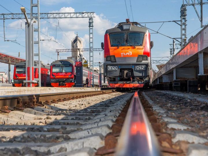 Из Казани до аэропорта в сентябре пустят дополнительные поезда