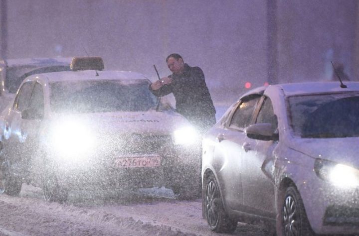 Погода в Татарстане резко ухудшится. Как не стать жертвой стихии?