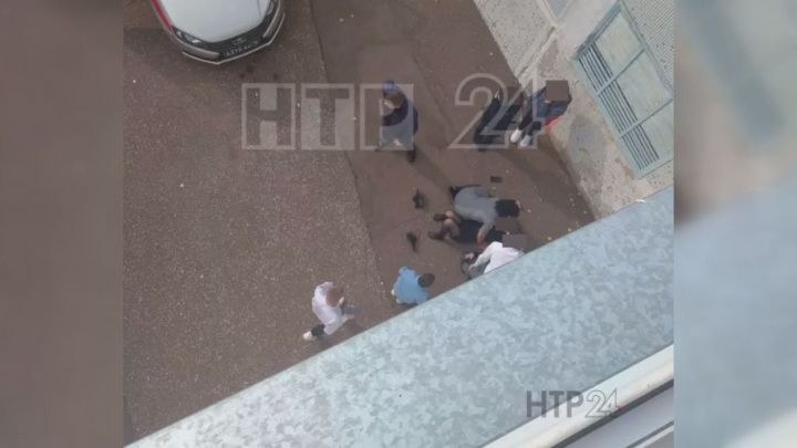В Нижнекамске девятиклассница выпала из окна школы