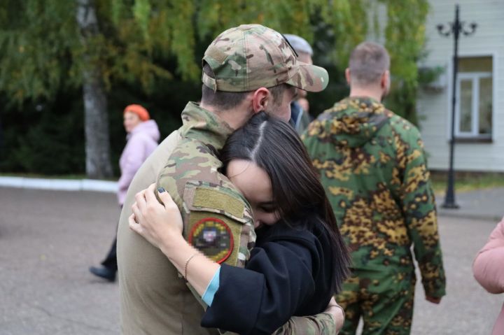 В Татарстане встретили отряд Росгвардии, вернувшийся со спецоперации на Украине