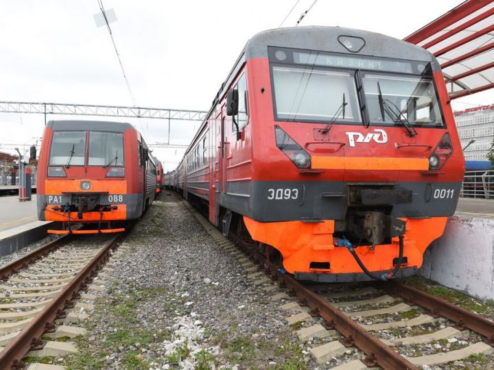 Пять вагонов-бистро новой модели включат в составы двухэтажных поездов Москва – Казань