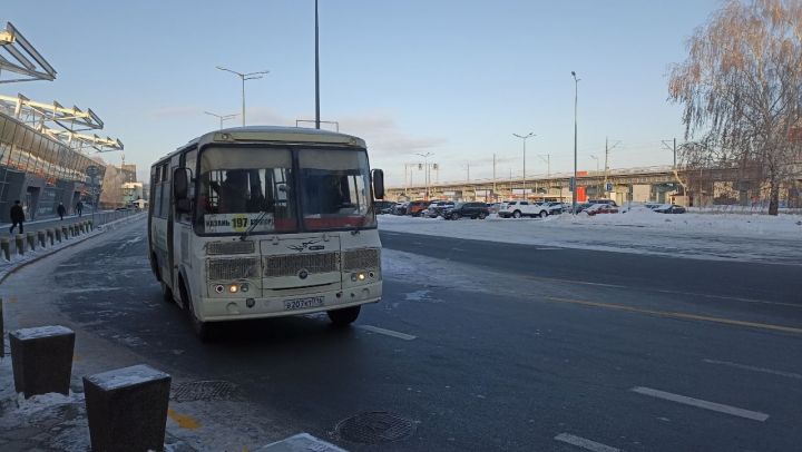 Блогер шокирован поездкой на автобусе от аэропорта до Казани