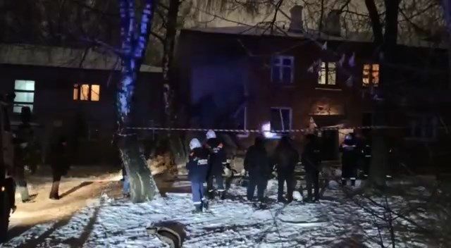 Два человека пострадали при взрыве газа в жилом доме в Рязани