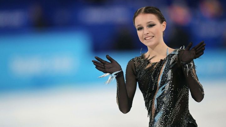 Фигуристка Щербакова завоевала золото Олимпиады в Пекине, Валиева - четвертая