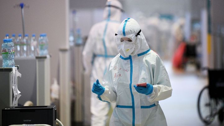 Российский вирусолог заявила, что пик заболеваемости коронавирусом наступит в середине февраля