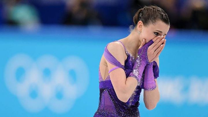 Камила Валиева победила в короткой программе командного турнира Олимпийских игр