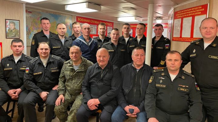 Делегация РТ встретилась в Севастополе с призывниками из Татарстана
