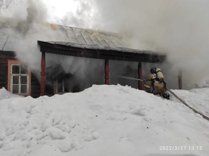 В РТ пожар вспыхнул во флигеле музея Ленина в Ленино-Кокушкино