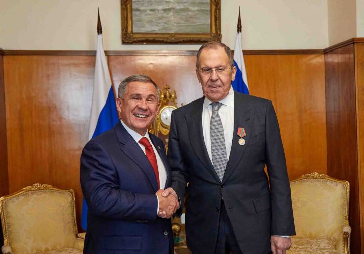 Лавров пообещал Минниханову, что МИД РФ будет содействовать Татарстану в укреплении внешних связей