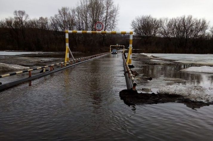 Из-за паводка в Татарстане подтопило пять низководных мостов