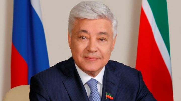 Председатель Госсовета РТ Мухаметшин за прошлый год заработал 21,8 млн рублей