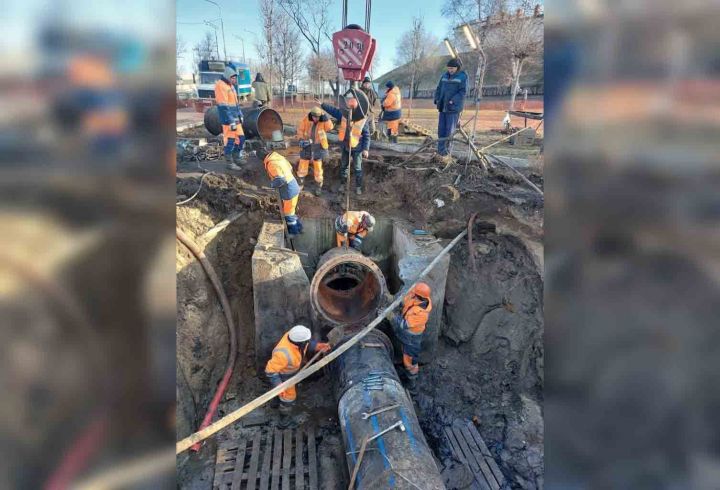 В Казани устранили аварию на водоводе, из-за которой затопило площадь Тысячелетия
