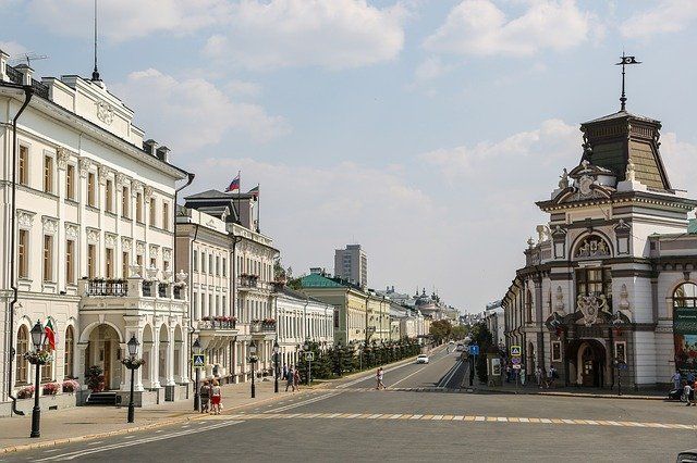 В Казани ограничат движение на улице Кремлевской из-за эстафеты