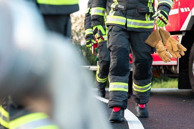 В Казани пожарные обнаружили тело мужчины в сгоревшем доме
