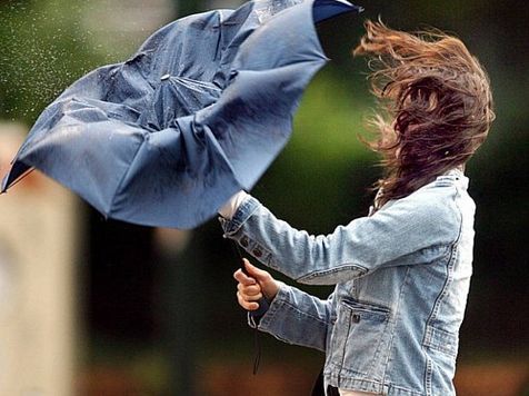Синоптики предупреждают о сильном ветре в последний первомайский выходной