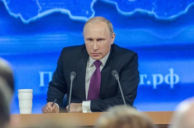 Путин назвал «практически агрессией» давление со стороны недружественных стран