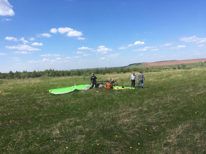 В Татарстане при жесткой посадке погиб пилот дельтаплана