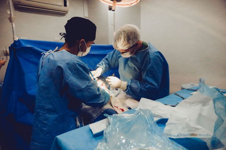В Казани ребенок оказался на операционном столе из-за нектарина