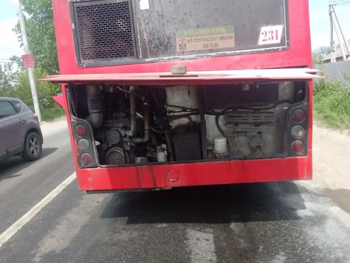 Прокуратура потребовала наказать виновных в возгорании автобуса в Казани