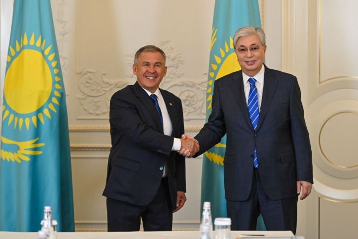 Минниханов встретился с президентом Казахстана Касым-Жомартом Токаевым