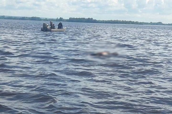 На Каме рыбаки обнаружили тело утонувшего мужчины