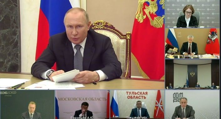Путин заявил, что застройка идет без учета перспективных планов