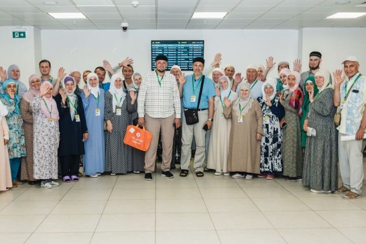 Первые две группы паломников из Татарстана отправились в хадж