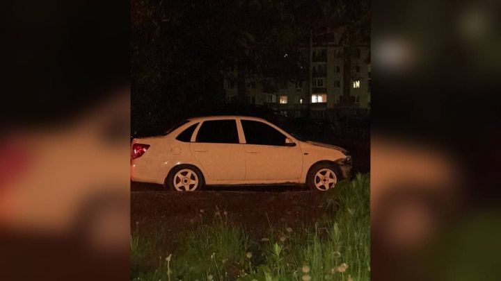 «Жизнь по кайфу»: в Казани пьяный водитель врезался в эвакуатор