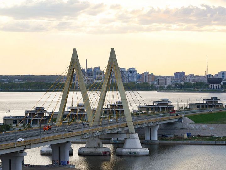 На неделю ограничат движение по мосту Миллениум в Казани