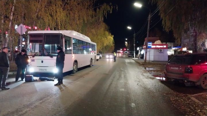 Автобус насмерть сбил мальчика в Зеленодольске
